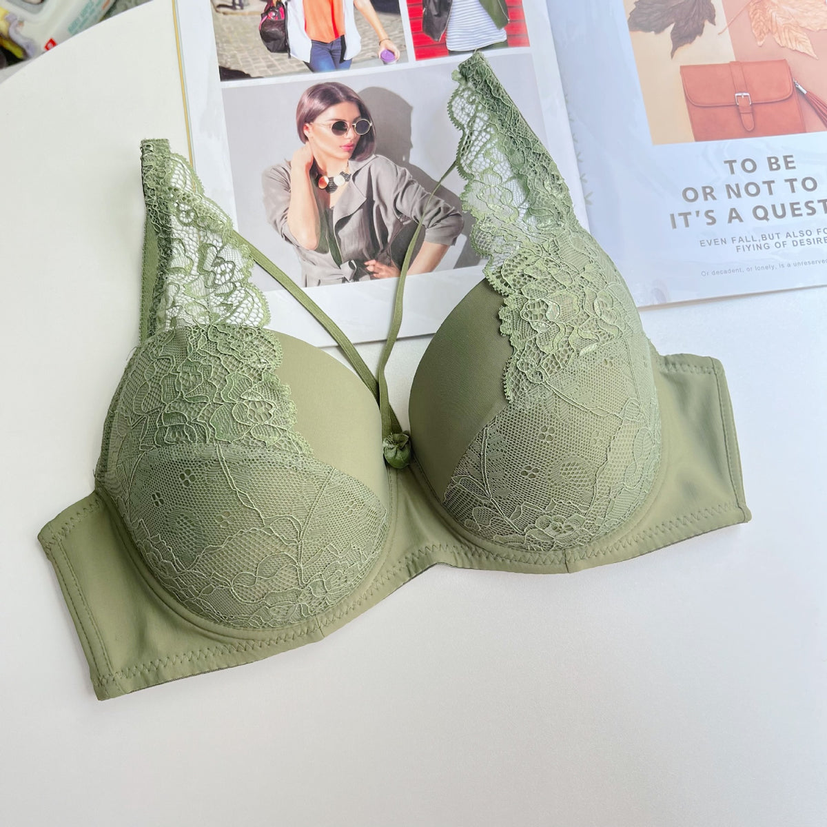 French Lace Push-Up Bra – Plus Size D Cup – Hidden Picks Online