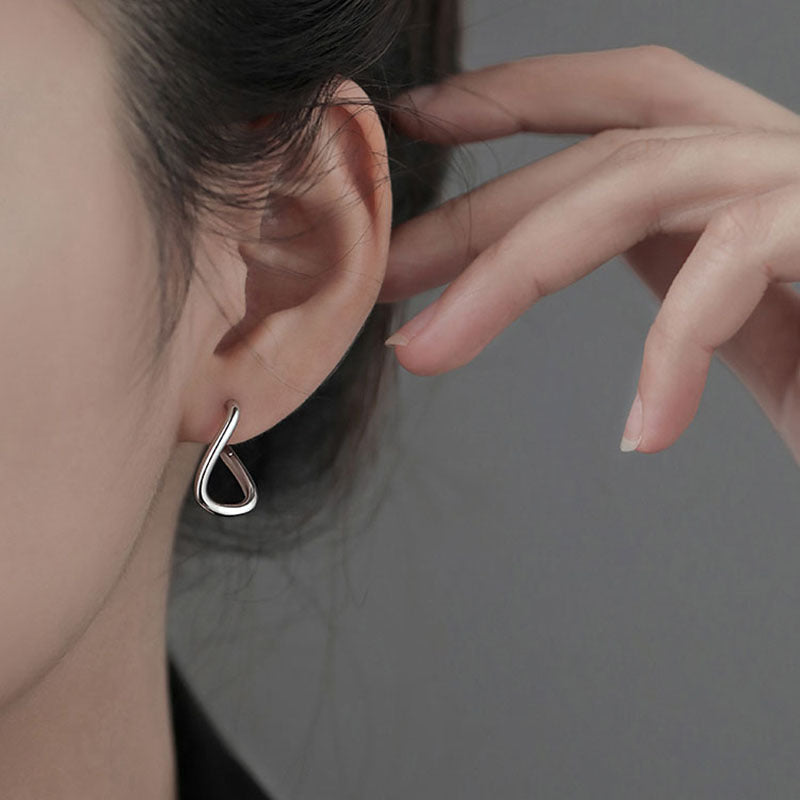 Korean Plain Hoop Earrings, High-End Niche Design, Summer Earrings, Ear Needles, Twisted U-Shaped Women's Earrings, Factory Direct Sales